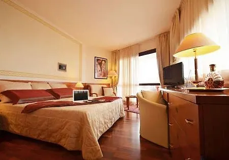 Hotel Savoy & Thermal Bibione